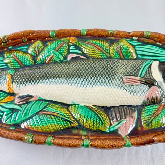 1960s Mid-Century Fish in a Basket Wall Plaque For Sale - Image 5 of 12