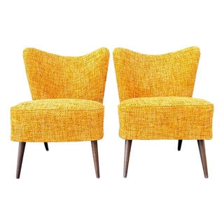 Pair of Danish Modern Cocktail Chairs | Curved Winged Backs in Golden Mustard Tweed | Tapered Wood Legs | C. 1950s For Sale