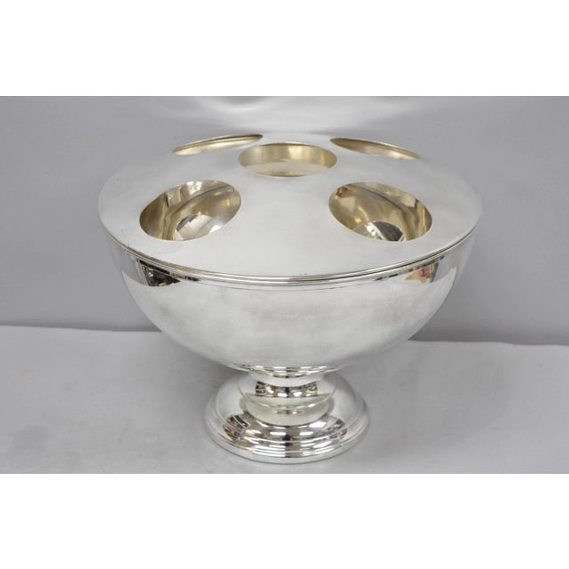 Silver Vintage Modern Pedestal Base Silver Plated 5 Bottle Champagne Chiller Ice Bucket For Sale - Image 8 of 17