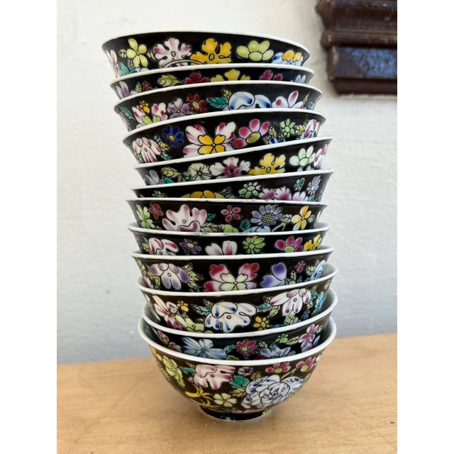 Vintage Chinese Mille Fleur Noire Set - Set of 29 For Sale - Image 4 of 7