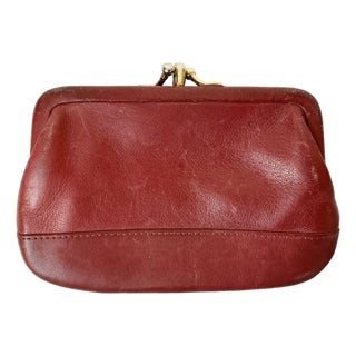 1996 Vintage Boho Chic Coach Red Leather Coin Purse Wallet, 2 Compartments. For Sale