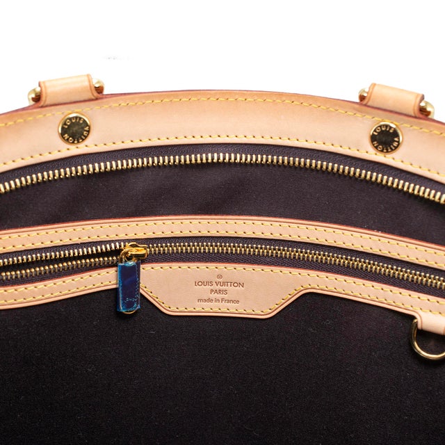 Brown Louis Vuitton Monogram Vernis Brea Patent Leather Brass Hardware Handbag For Sale - Image 8 of 13