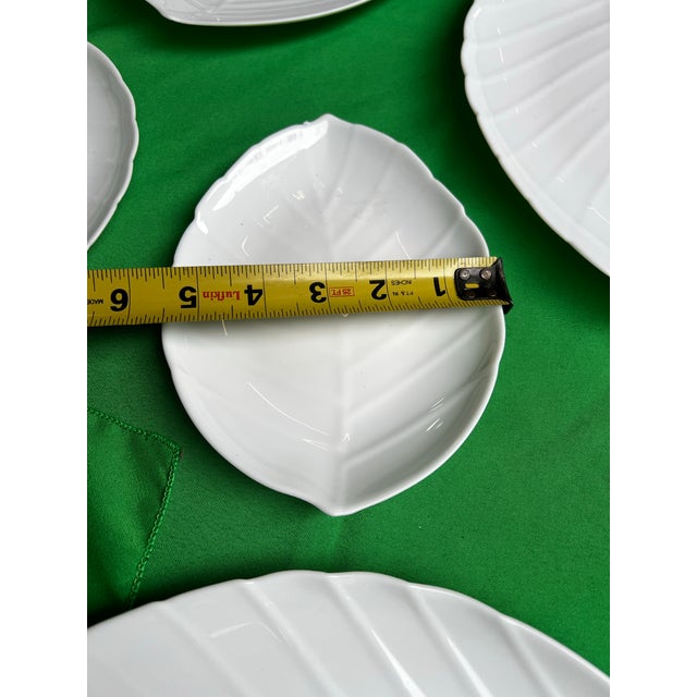 Rustic European 1970s Collection of Milk Glass Leaf Design Serving Dishes- Set of 14 For Sale - Image 3 of 12