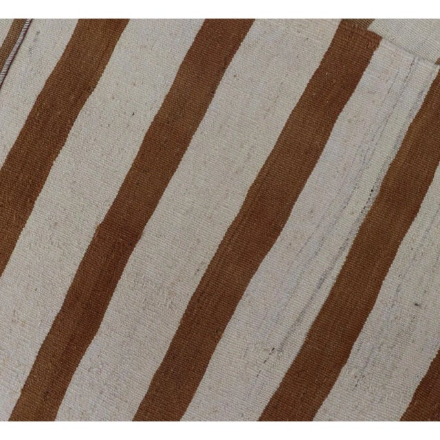 Mid 20th Century Vintage Turkish Kilim Rug With Horizontal Stripes in Light Brown and Cream For Sale - Image 10 of 11