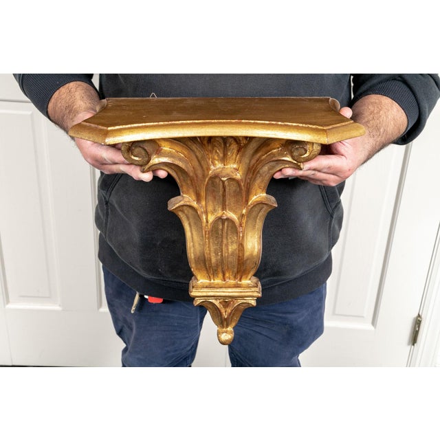 Italian Vintage Italian Acanthus Leaf Gilt Wood Wall Shelf For Sale - Image 3 of 5
