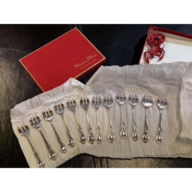 Russell Pattern Silver-Plated Oyster Forks by Mappin & Webb, Set of 12 For Sale - Image 4 of 4
