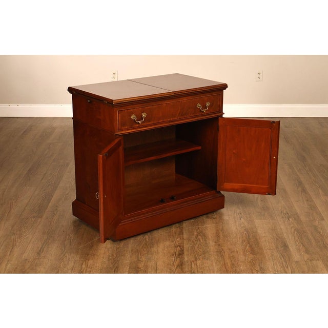 Stickley Stickley Traditional Mahogany Flip-Top Server Cabinet For Sale - Image 4 of 18