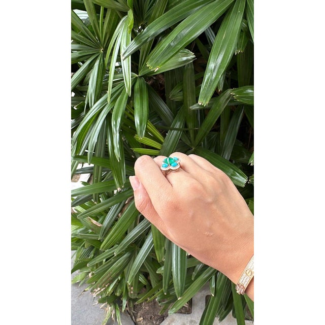 Set in 18k Gold, Art Deco Emerald Sugarloaf, Turquoise & Diamond Engagement Ring, Us Size 6 For Sale - Image 14 of 16