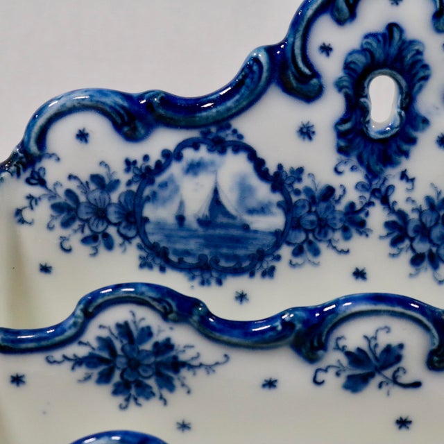 Delft Pattern Blue and White Letter Holder and Receipt Spindle For Sale In Cincinnati - Image 6 of 16