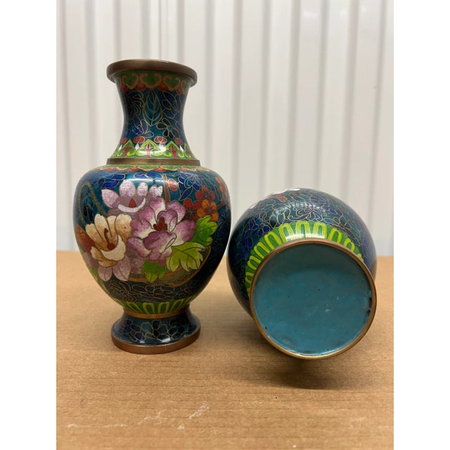 Mid 20th Century Vintage Chinese Cloisonne Floral Decorated Vases- a Pair For Sale In Boston - Image 6 of 7
