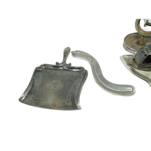 Eclectic Silver Plated Cake Shoulder, 1900s For Sale - Image 9 of 10