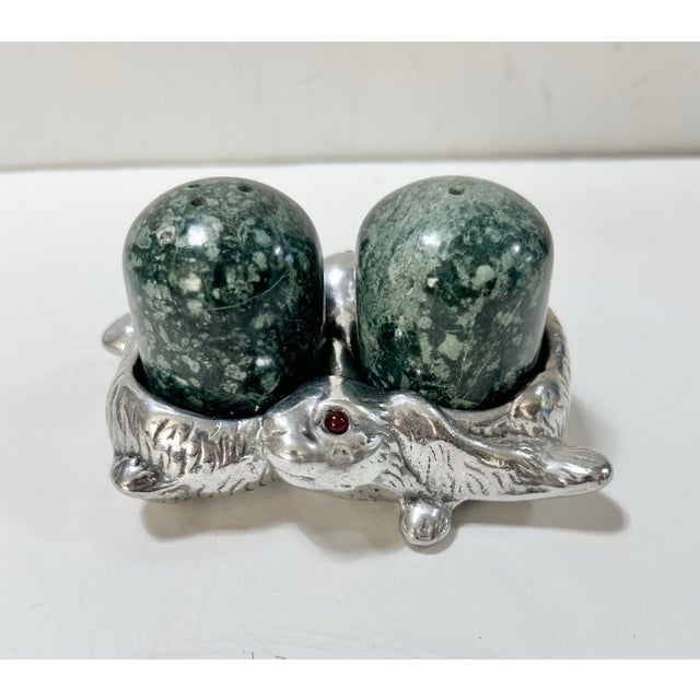 Hollywood Regency Vintage Rabbit Salt & Pepper Shakers With Green Marble – Arthur Court - 3pcs For Sale - Image 3 of 11