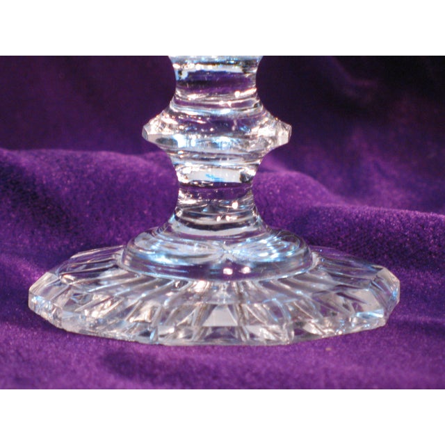 This is a Georgian rummer bucket bowl glass made in Anglo Irish style, originating from the early to mid-19th century. The...