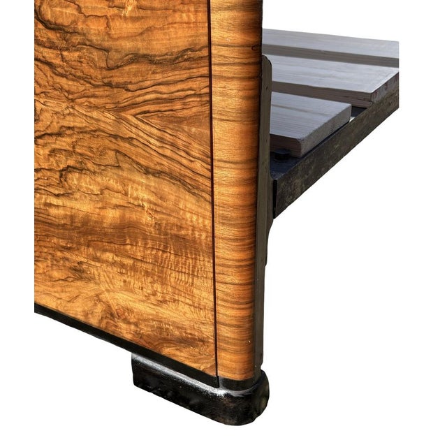 Wood Art Deco Double Bed in Figured Walnut, 1930s For Sale - Image 7 of 14