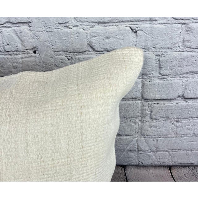 Turkish 20 x 20 Hemp Pillow Turkish Cushion Natural Grayish White Pillow Cushion Cover For Sale - Image 3 of 4