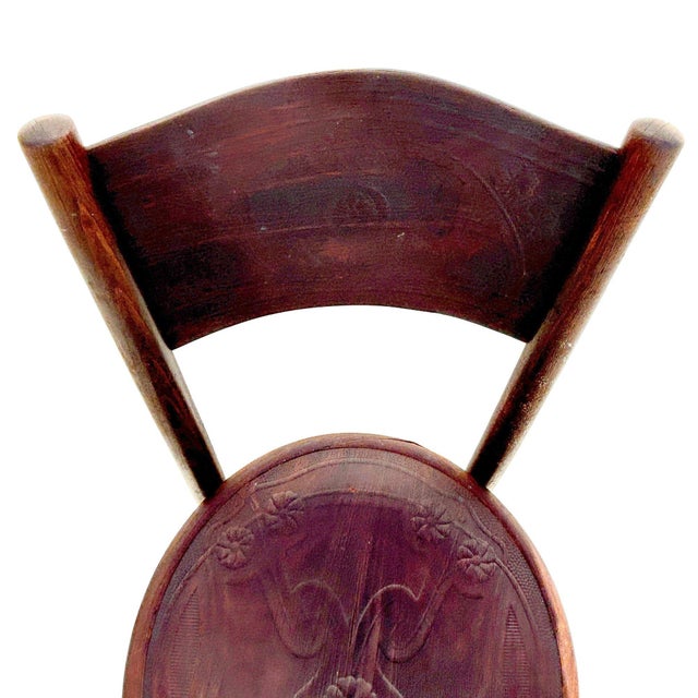 Brown Antique Vienna Secession Bent Oak W/ Carved Floral Backreast and Seat by Thonet-Mundus For Sale - Image 8 of 9