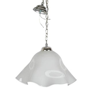 Late 20th Century Murano Fazzoletto White Art Glass Pendant Light With Chrome Hardware For Sale