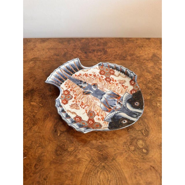 Antique Japanese Imari Fish Plate, 1890 For Sale - Image 3 of 7