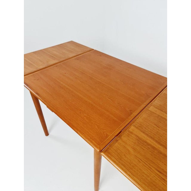 Mid-Centruy Danish Teak Dining Table by Am Ansager Möbler, 1960s For Sale - Image 9 of 11