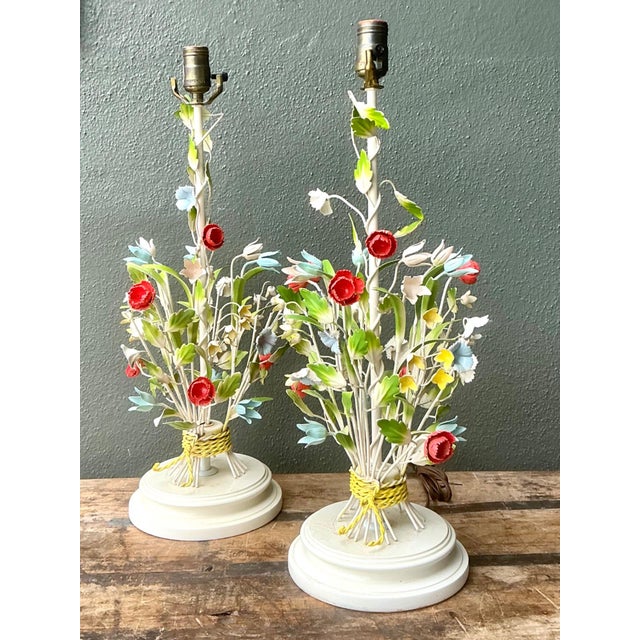 Vintage Floral Bouquet Tole Table Lamps - Pair For Sale - Image 16 of 18