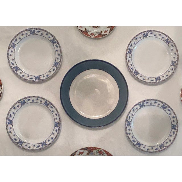 Chinoiserie Cobalt Blue and Iron Red Imari Floral Wall Plate Curation- Set of 9 For Sale - Image 3 of 11