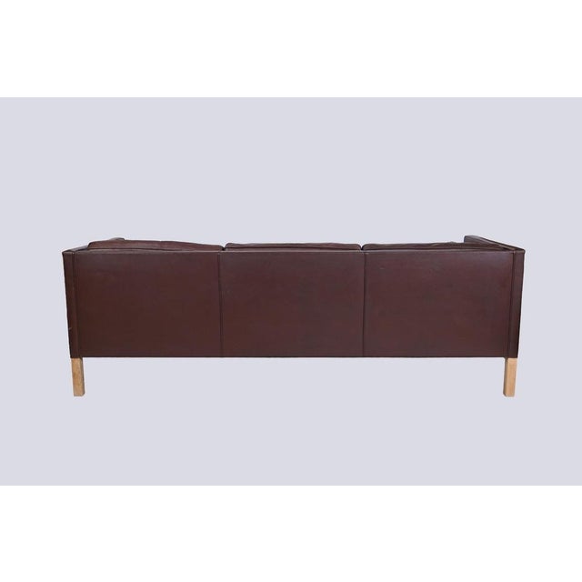 Model 2442 3-Seater Sofa in Brown Leather by Børge Mogensen, 1960s For Sale - Image 9 of 12