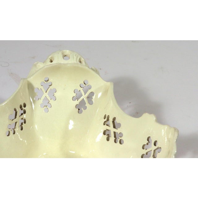 English Creamware Rococo Fruit Baskets and Stands, Pair, Pierced and Shell-Molded For Sale - Image 4 of 18