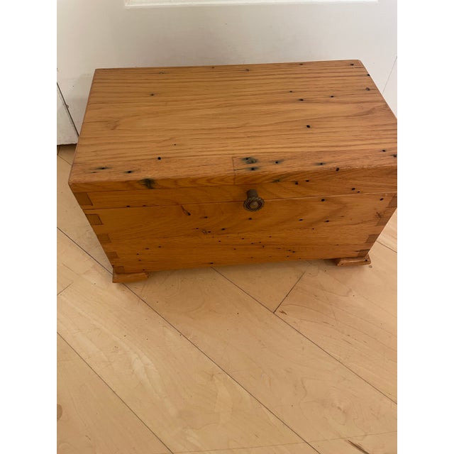 Small Rustic Vintage Dovetail Joinery Desk Dresser Top Wooden Travel Trunk Chest For Sale In Chicago - Image 6 of 12