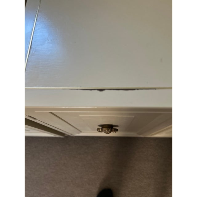 1970s 1970s Dorothy Draper Style Nightstands, A Pair For Sale - Image 5 of 17