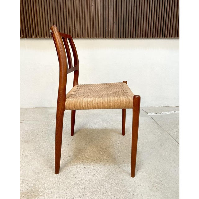 Mid-Century Modern Danish Teak Dining Chairs Model No. 83 by Niels O. Møller for J.L. Møllers Møbelfabrik, 1970s, Set of 4 For Sale - Image 3 of 18