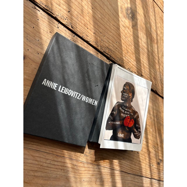Annie Leibovitz Women Postcard Collection in Original Box - Set of 25 For Sale - Image 11 of 11