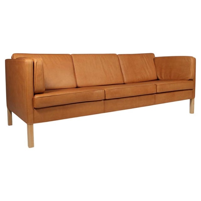 Brown Three-Seater Sofa by Børge Mogensen for Fredericia For Sale - Image 8 of 8