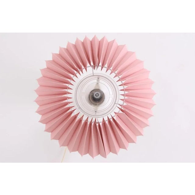 Holmegaard Sakura Table Lamps in Pink by Michael Bang for Holmegaard, 1980s, Set of 2 For Sale - Image 4 of 7