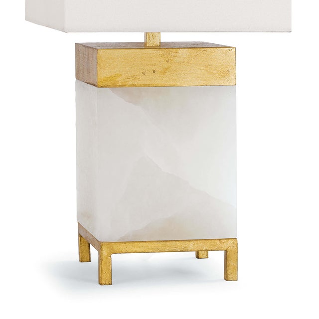 Traditional Regina Andrew Jillian Alabaster Table Lamp For Sale - Image 3 of 5