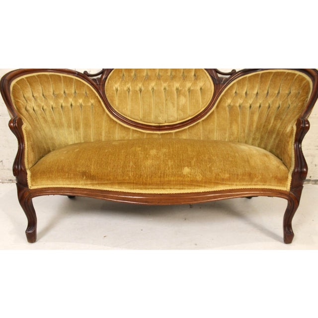 Vintage Victorian Style Gold Velvet and Walnut Settee For Sale - Image 12 of 17