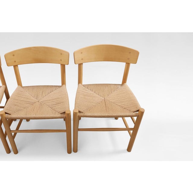 Børge Mogensen J39 Dining Chairs by Børge Mogensen for FDB Møbler, Denmark, 1950s, Set of 4 For Sale - Image 4 of 8