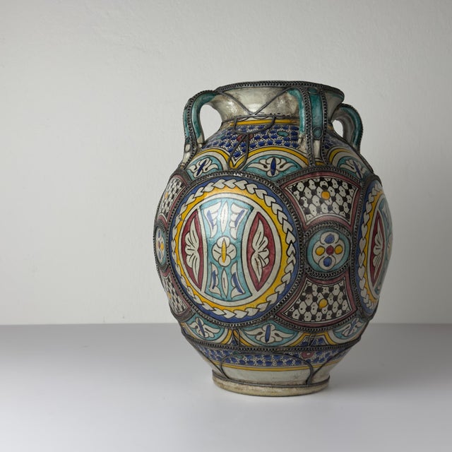 Vintage Moroccan Palatial Pottery Vase, 1930s-1950s For Sale - Image 3 of 17