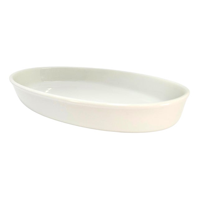 Vintage French Apilco Heavy White Porcelain Oval Gratin Baker, 14.5 Inch For Sale