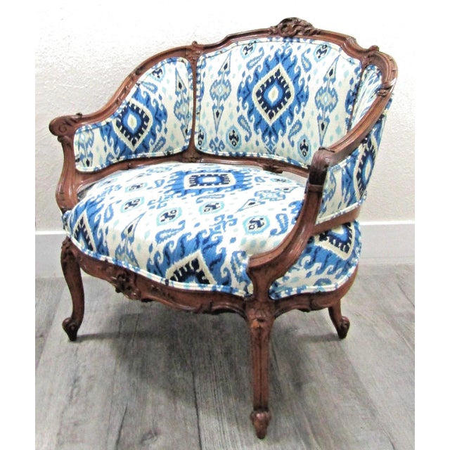 Antique French Louis XV Carved Walnut French Bergère Armchair Ikat 18th Century For Sale - Image 11 of 18