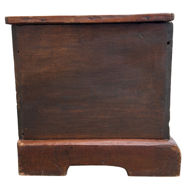 Early 20th Century English Oak Trunk For Sale - Image 4 of 12