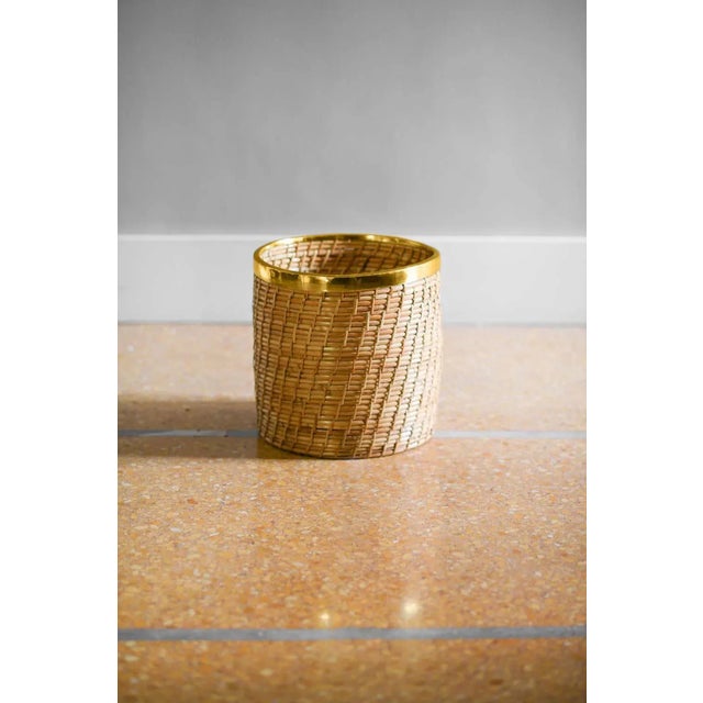 1980s Wicker and Brass Vase Holder, 1980s For Sale - Image 5 of 5