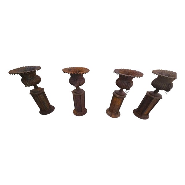 Oxidized Iron Garden Urns, Italy, 1960s, Set of 4 For Sale