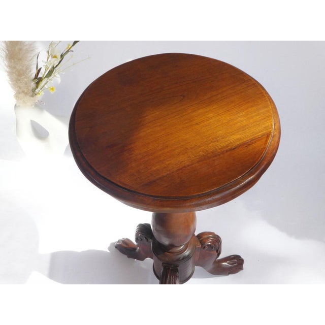Brown Vintage Victorian Round Side Table in Walnut, 1920s For Sale - Image 8 of 9