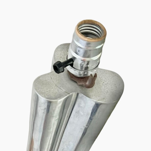 Mid-Century Modern Vintage 1960s Mid-Century Modern Lamps, Tapered Aluminum Table Lamps in the Style of Paavo Tynell, Tapio Wirkkala, or Nambe, a Pair For Sale - Image 3 of 12