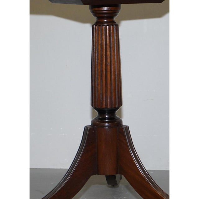 Burr Walnut Marquetry Inlay Side Tables, Set of 2 For Sale - Image 5 of 18
