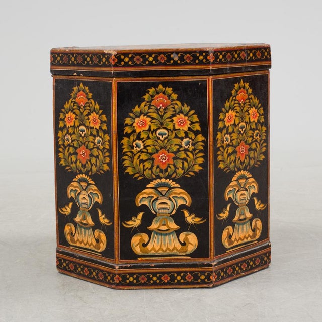 Antique Anglo-Indian Papier Mache Campaign Cellarette, 1800s For Sale - Image 3 of 9