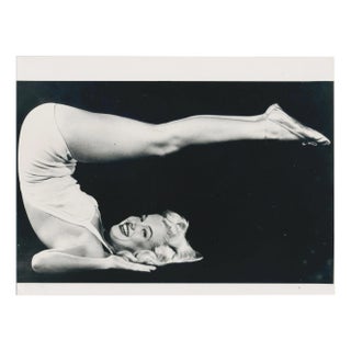 Marilyn Posing at Studio, 1950s, Photograph For Sale