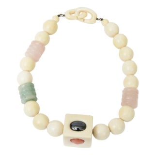 Vintage Collar Necklace With Jade, Coral, Pink Quartz, Amethyst, Malachite and Hematite, 1960's For Sale