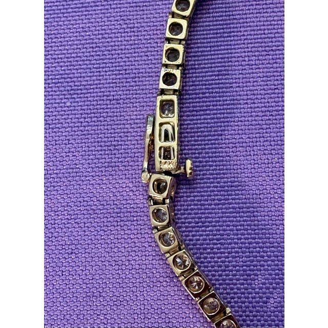 Metal Ladies 14k Gold Diamond Tennis Bracelet 7in. (4.0 Ct.) For Sale - Image 7 of 8