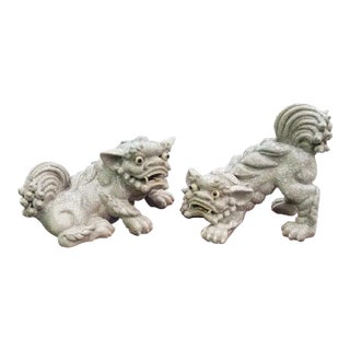Vintage Soft Grey Crackled Ceramic Foo Dog Chinoiserie Statues Room Decor- a Pair For Sale
